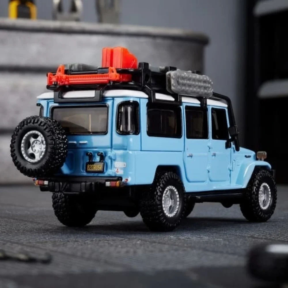 Hot Wheels Elite 64 Mod Shop 1982 Toyota Land Cruiser FJ45 Troopy HWR97 - NEW